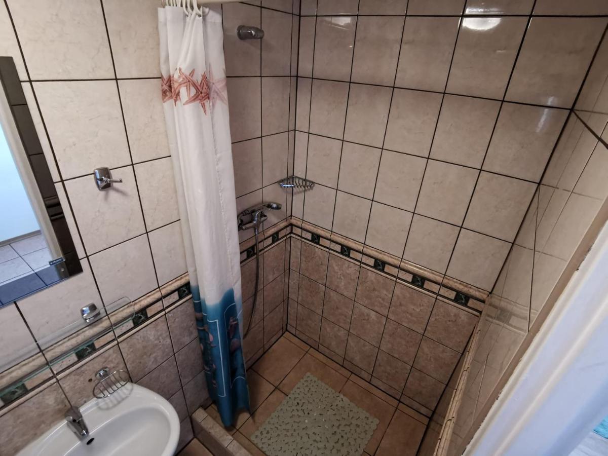 Pokoje Goscinne U Aleksandry Hel Buitenkant foto