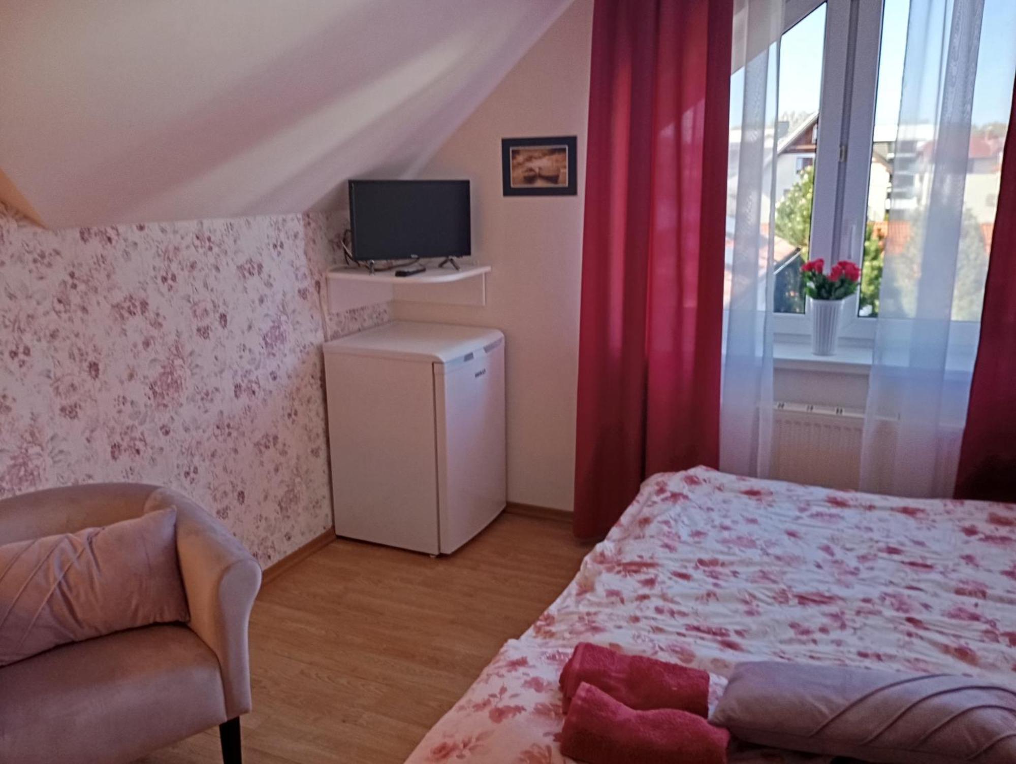 Pokoje Goscinne U Aleksandry Hel Kamer foto
